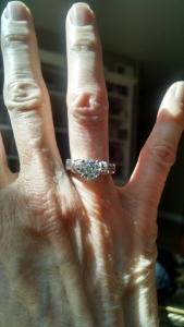 diamondring1.jpg diamondring1.jpg