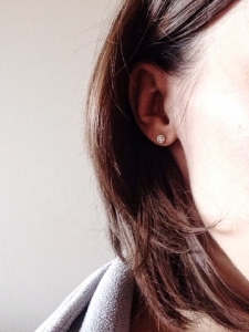 ear_in_indirect_light.jpg ear_in_indirect_light.jpg