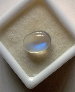 moonstone1c.jpg moonstone1c.jpg