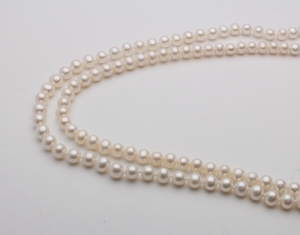 pearls_0.jpg