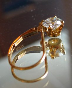 Al lever earrings2.jpg