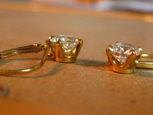 Al lever earrings4.jpg
