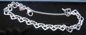 heartcharmbraceletfromv2.JPG