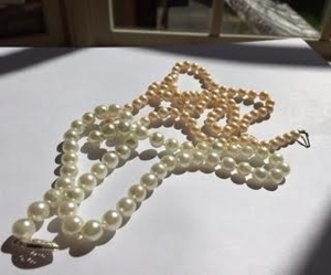 pearlsboth.jpg pearlsboth.jpg