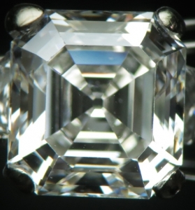 asscher_160609_1.jpg