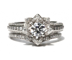 flowerring_3.jpg