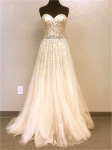 love_this_gown.jpg