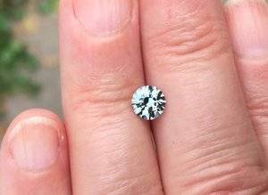 Platinum Spinel JD Hand Outside Diffused Light.jpg Platinum Spinel JD Hand Outside Diffused Light.jpg