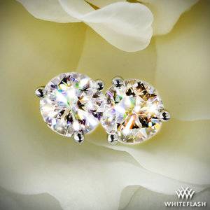 3-Prong-Martini-Earrings-in-14k-White-Gold-by-Whiteflash_49856_34871_g.jpg