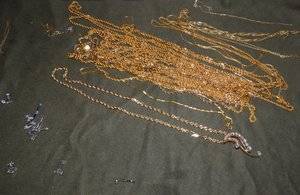 BlingBoxSpilled-9.jpg