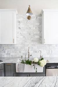 gray-and-white-kitchen-7.jpg