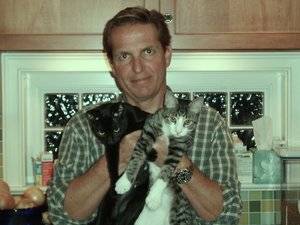gregholdingfrankieandbobbyinseagirt.jpg