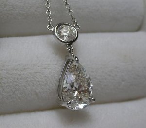 Pear Pendant bezel1.jpg