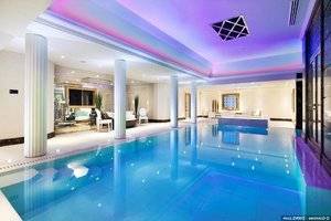 indoorpool.jpg