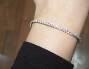 bracelet 393858.jpg