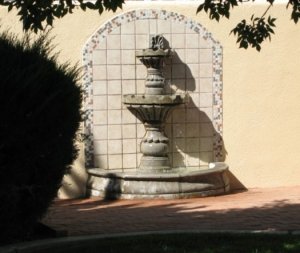 fountainarea.jpg