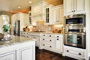 Astonishing-White-Kitchen-Cabinet-Ideas.jpg