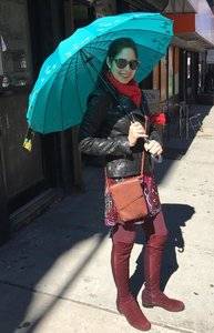 missyandparasol.jpg missyandparasol.jpg
