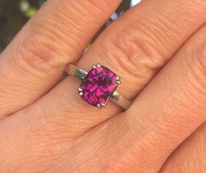 Purple garnet - 1.jpg Purple garnet - 1.jpg