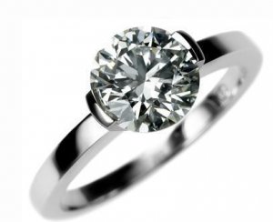 engagementring217790.JPG