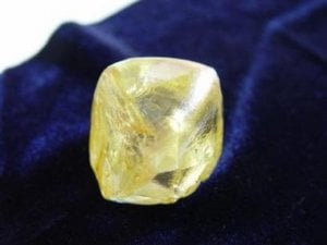 235carat diamond.jpg