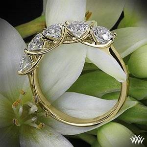 5-stone-trellis-diamond-right-hand-ring-in-18k-yellow-gold_gi_4585_g-27617.jpg
