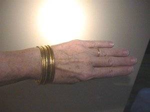 GoldBangles2.jpg