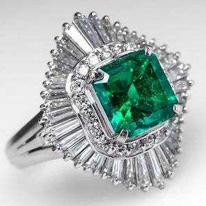 emerald-ballerina-cocktail-ring-hh287e (1).jpg