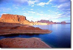 lake-powell-utah.jpg
