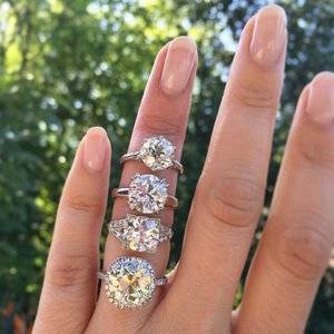 jewels-by-Grace-diamond-engagement-rings-gem-hunt+(1).jpg