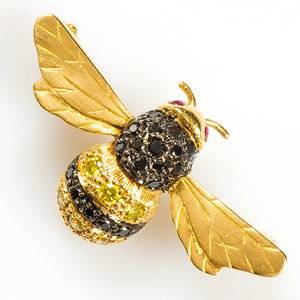 bee3.jpg