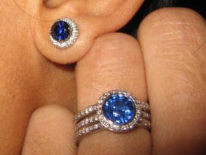 Ritani endless love sapphire ring 014_edited.jpg