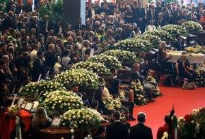 FuneralInGenoa.jpg