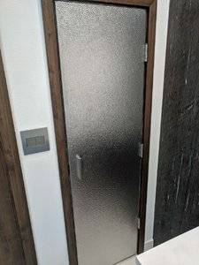 closet door.jpg