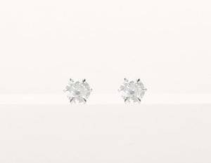 vrai-and-oro-one-carat-round-brilliant-diamond-earrings-white-gold-p-web-1_2048x2048.jpg vrai-and-oro-one-carat-round-brilliant-diamond-earrings-white-gold-p-web-1_2048x2048.jpg