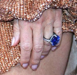 gwyneth-paltrow-engagement ring 2.jpg