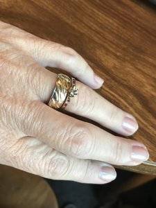 Popular engagement rings 1980s on sale