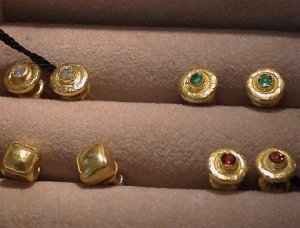 MyGurhanSmallEarrings.jpg