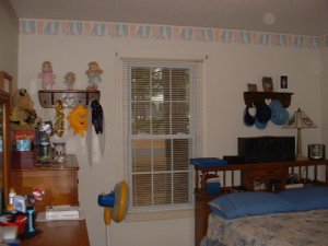 Tarsroom.JPG