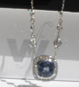 halobluediamondnecklace24.JPG