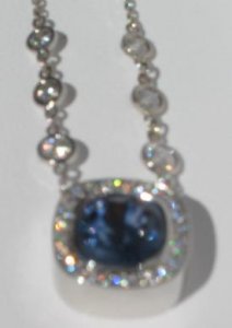 halobluediamondnecklace27.JPG