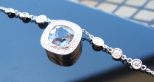 halobluediamondnecklace13.JPG