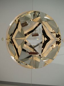 Mirrorwall.jpg