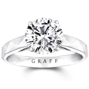Laurence Graff Signature Setting 2.png