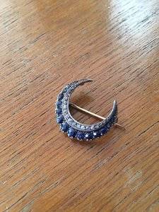 Sapphire Crescent inside low lighting.JPG Sapphire Crescent inside low lighting.JPG