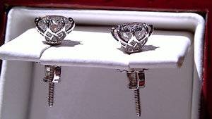 earrings-2.jpg