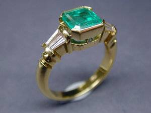 inspiration-ideas-emerald-rings-with-peter-mcbride-emerald-rings.jpg