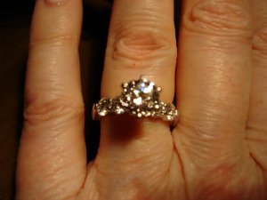 hand shot 008 six prongs.jpg