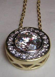 pendant 3.JPG