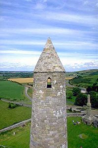 round tower at Glendalough.jpg